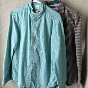Men’s Bundle of Button-Down Shirts Size M